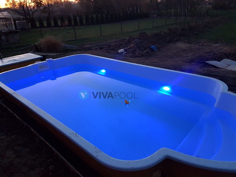  | basen wkopywany z rzymskimi schodkami niebieski 6m z zadaszeniem klasik vivapool (5)