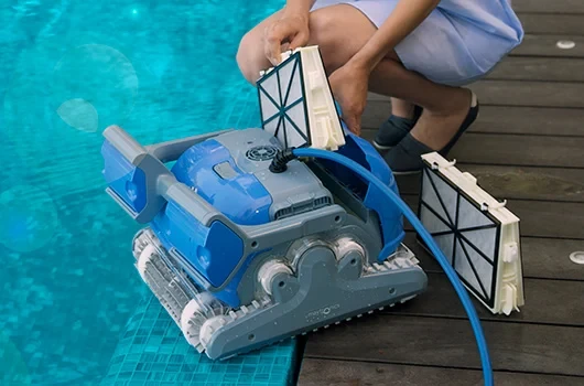 Odkurzacz basenowy Dolphin M400 Maytronics Robot do basenu automatyczny sterowany na aplikację