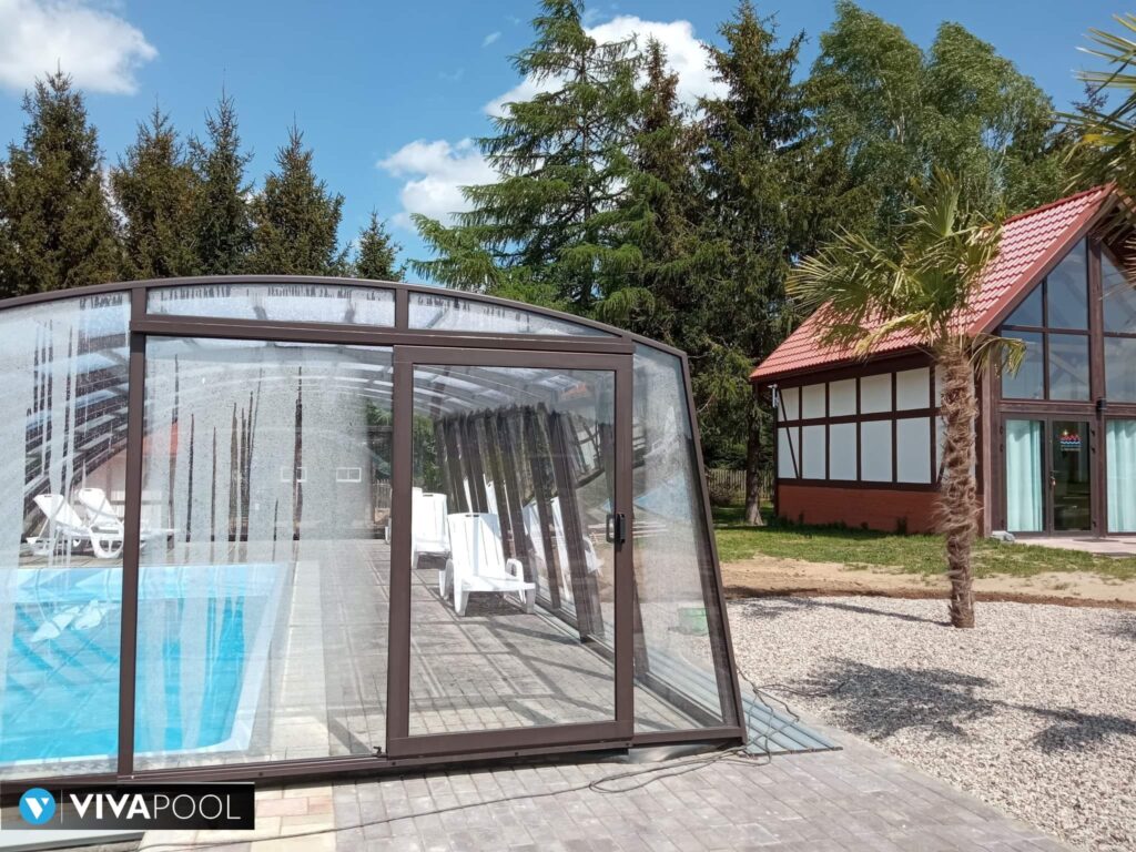 Eleganckie zadaszenie na basen wysokie OPTIMA 9,0 x 4,00 x 2,25 poliwęglan lity pokrywa basenowa jacuzzi