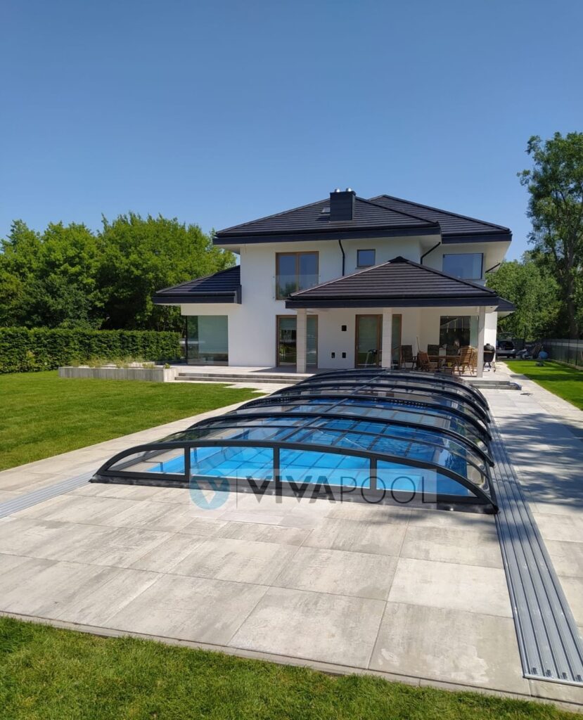 Zadaszenie basenowe ELEGANT 7,58 x 3,97 x 0,85 dach na basen z poliwęglanu litego