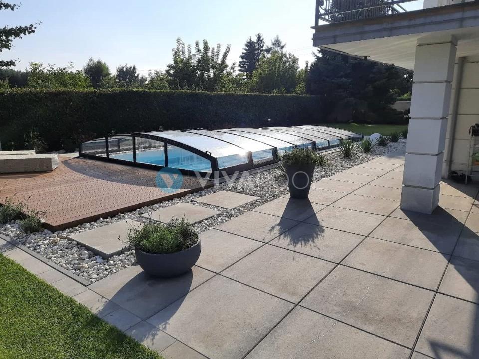 vivapool-radomsko-subtelny-dach-domowy