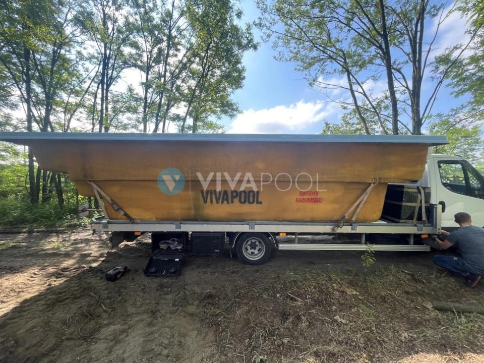 vivapool-radomsko-transport-niecka-ogrodowy-dynamika